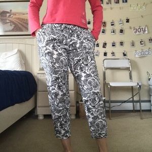 Flower crop pants